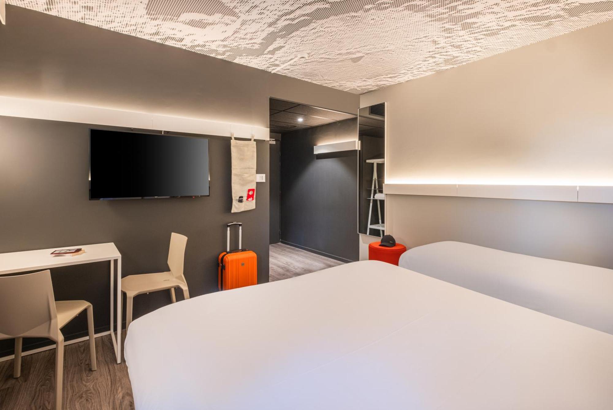 Ibis Nantes Treillieres Hotel Ngoại thất bức ảnh