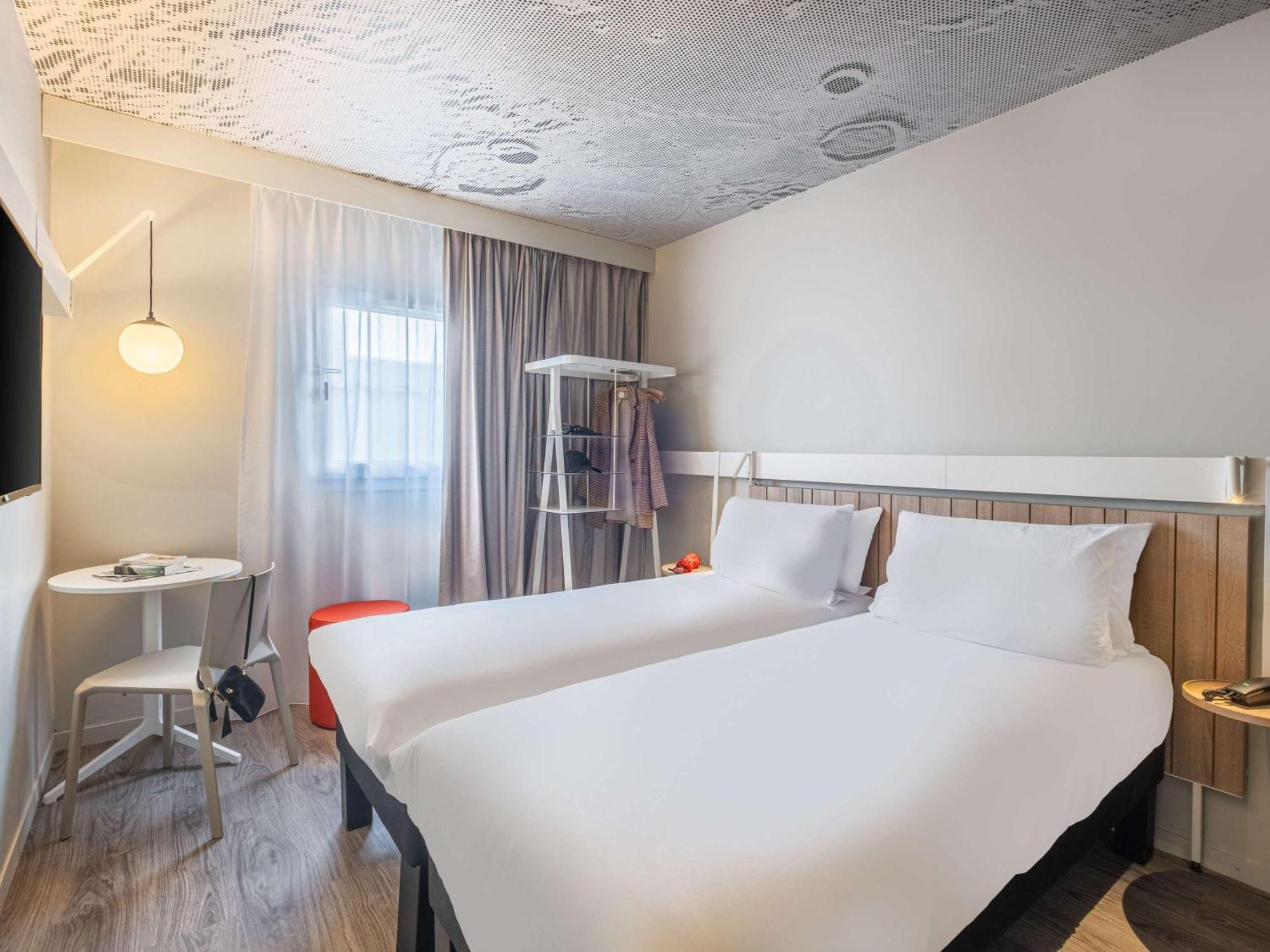 Ibis Nantes Treillieres Hotel Ngoại thất bức ảnh