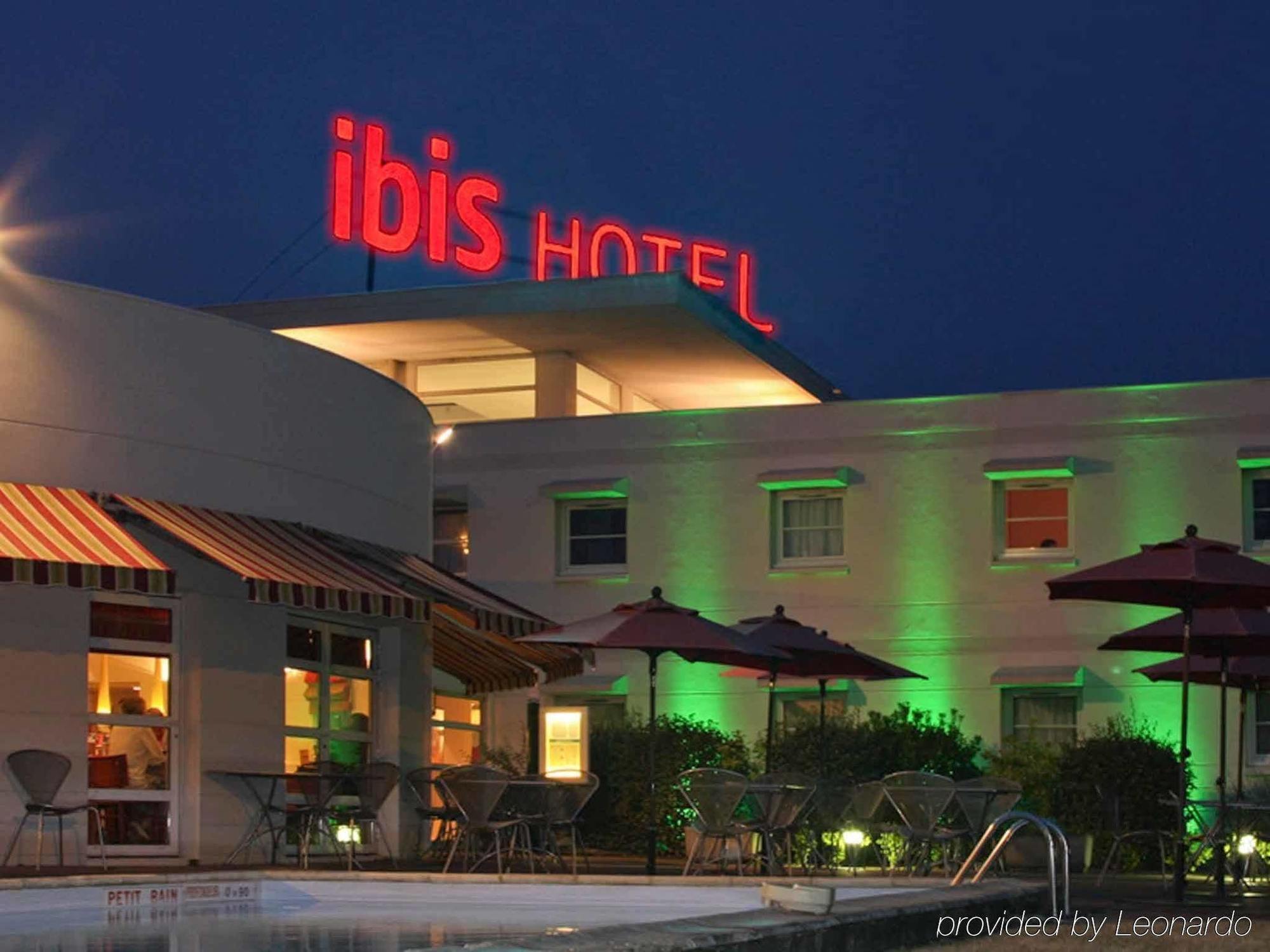Ibis Nantes Treillieres Hotel Ngoại thất bức ảnh